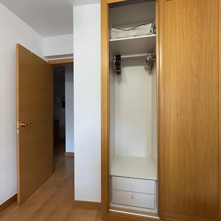 Residencial Exterior Posibilidad De Parking Bilbao