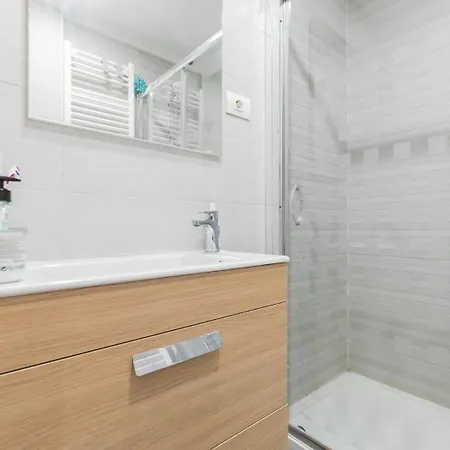 Ciudad Jardin Exterior * بلباو