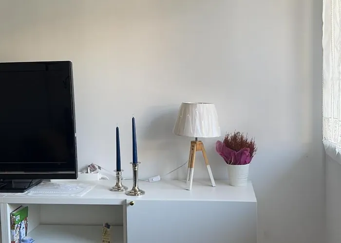 Ciudad Jardin Exterior * בילבאו