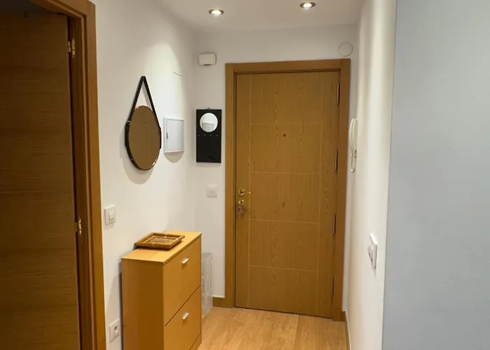 Ciudad Jardin Exterior דירה *